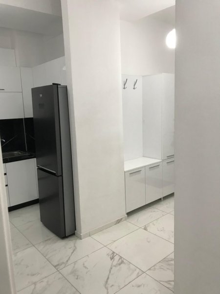 Tirane, jepet me qera apartament 1+1+Ballkon Kati 9, 65 m² 500 € (Rruga Jordan Misja, Rezidenca Marga, Kompleksi Kontakt)