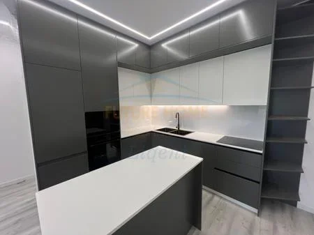 Tirane, jepet me qera apartament 2+1 Kati 5, 105 m² 1.200 € 