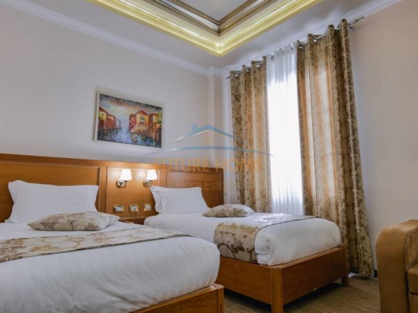 Tirane, jepet me qera hotel Kati 0, 1.150 m² 25.000 € 
