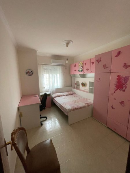 Tirane, jepet me qera apartament 2+1 Kati 8, 80 m² 660 € (Rruga Ali Demi/Njesia Bashkiake Nr.2)