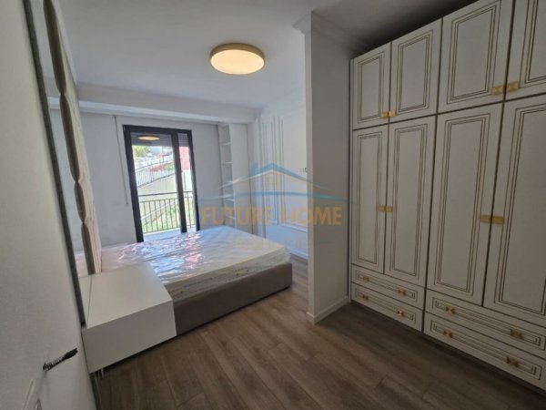 Tirane, jepet me qera apartament 2+1 Kati 1, 107 m² 850 € (KODRA E DIELLIT)