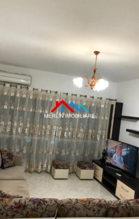 Tirane, shitet apartament 2+1+Ballkon Kati 3, 85 m² 160.000 € (FUSHA E AVIACIONIT)