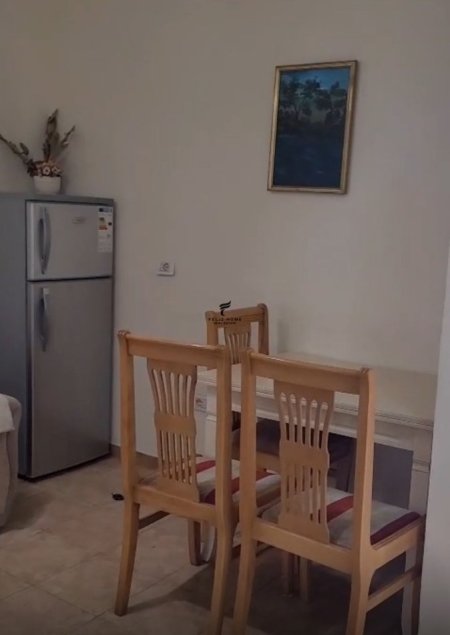 Tirane, jepet me qera apartament 2+1 Kati 2, 65 m² 400 € (RRUGA TODI SHKURTI)