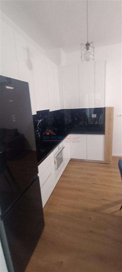 Tirane, jepet me qera apartament 1+1 Kati 4, 55 m² 500 € 