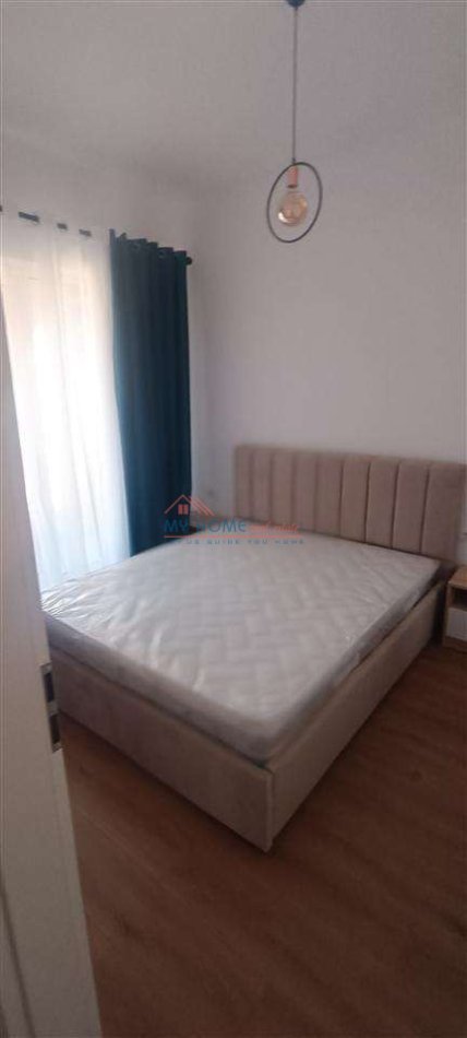 Tirane, jepet me qera apartament 1+1 Kati 4, 55 m² 500 € 