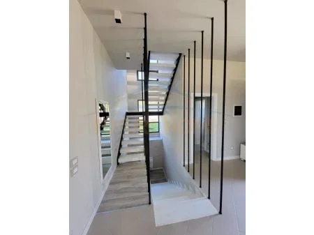 Tirane, shitet apartament 1 Katshe Kati 2, 450 m² 800.000 € (Daias)