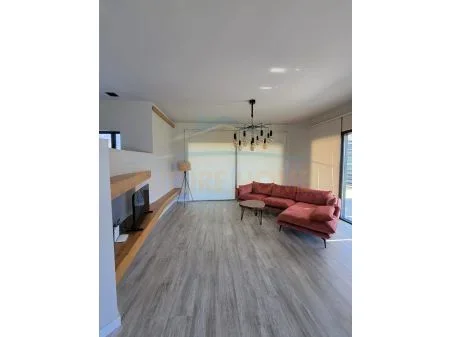 Tirane, shitet apartament 1 Katshe Kati 2, 450 m² 800.000 € (Daias)