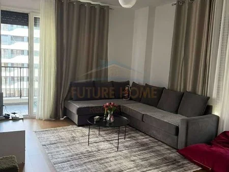 Tirane, jepet me qera apartament 2+1+Aneks+Ballkon Kati 3, 93 m² 750 € 