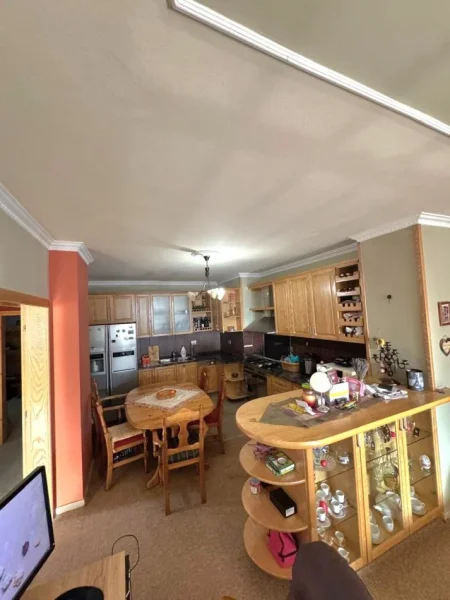 Tirane, shitet apartament 2+1+Aneks+Ballkon Kati 5, 118 m² 140.001 € 