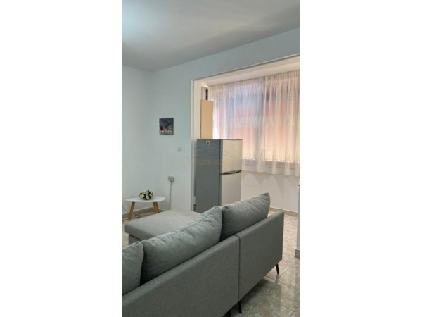 Tirane, jepet me qera apartament 1+1 Kati 6, 65 m² 550 € (Zogu i Zi)
