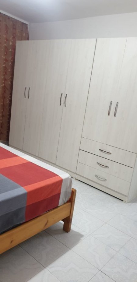 Tirane, jepet me qera apartament 2+1+Ballkon Kati 1, 80 m² 500 € (Mozaiku I Tiranes)