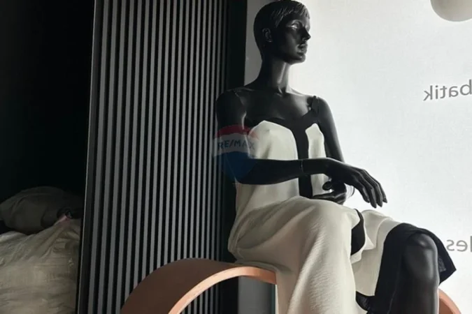 Tirane, shitet dyqan , 40 m² (Myslym Shyri)