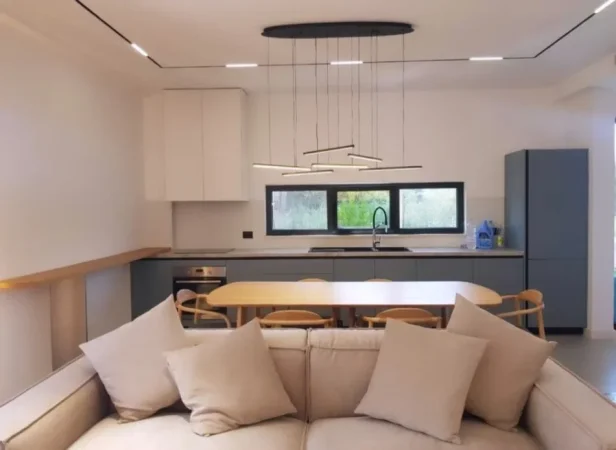 Gjiri Lalezit | Hamallaj, shitet Vile 2 Katshe , 135 m² 549.000 € (San Pietro)