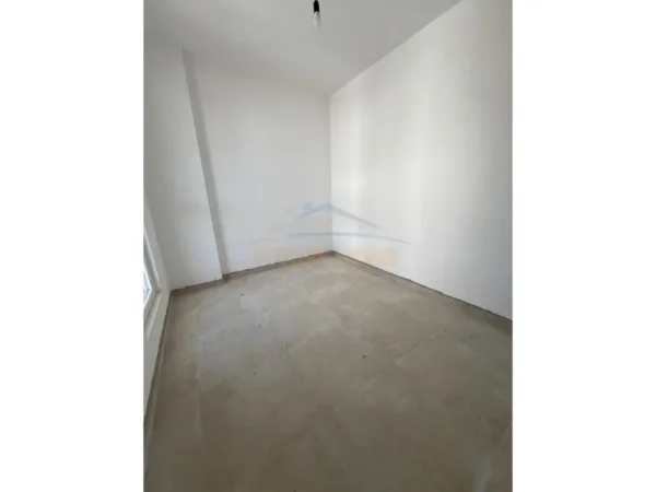Tirane, shitet apartament 1+1 Kati 7, 71 m² 78.133 € 