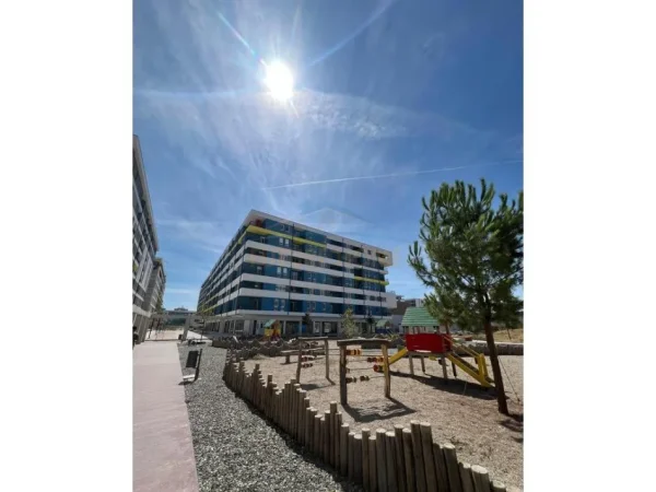 Tirane, shitet apartament 1+1 Kati 7, 71 m² 78.133 € 