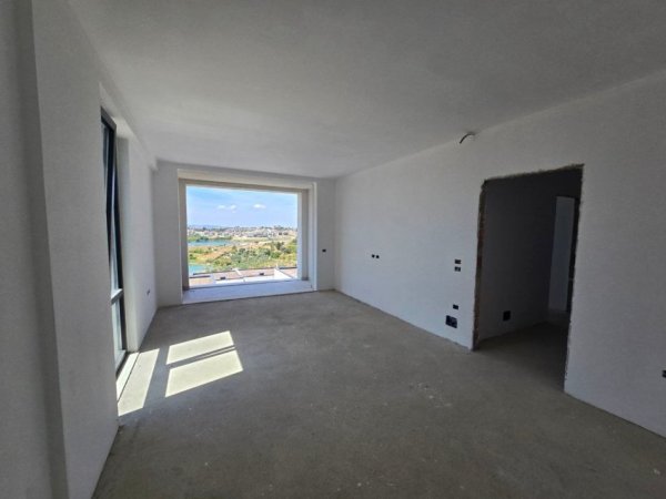 Tirane, shitet apartament 2+1+Ballkon Kati 3, 112 m² 224.000 € 
