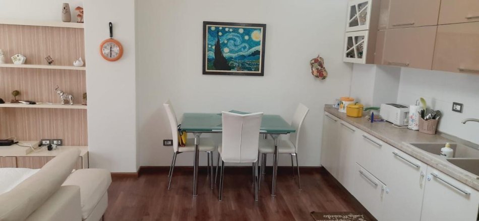 Tirane, shitet apartament 2+1 Kati 8, 88 m² 132.000 € (Fabrika e Miellit)