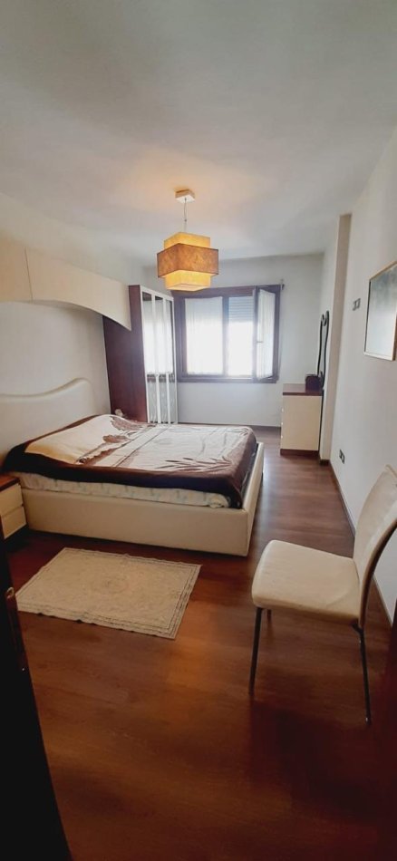 Tirane, shitet apartament 2+1 Kati 8, 88 m² 132.000 € (Fabrika e Miellit)