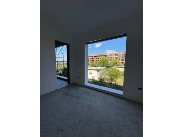 Tirane, shitet apartament 1+1 Kati 1, 72 m² 57.720 € 