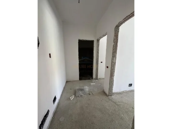 Tirane, shitet apartament 1+1 Kati 1, 72 m² 57.720 € 