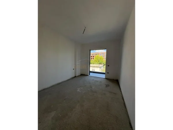 Tirane, shitet apartament 1+1 Kati 1, 72 m² 57.720 € 