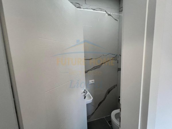 0683487469 Tirane, jepet me qera apartament 2+1 Kati 1, 100 m² (Liqeni i Thate , Tek Lul Morina)