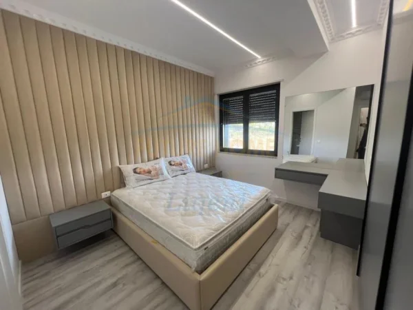 0683487469 Tirane, jepet me qera apartament 2+1 Kati 1, 100 m² (Liqeni i Thate , Tek Lul Morina)