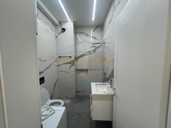 0683487469 Tirane, jepet me qera apartament 2+1 Kati 1, 100 m² (Liqeni i Thate , Tek Lul Morina)