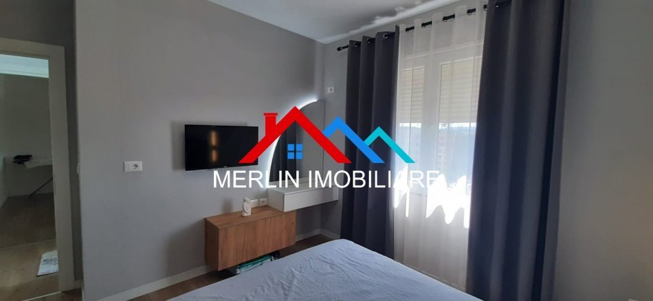 Tirane, shitet apartament 2+1+Ballkon Kati 6, 82 m² 100.000 € (KAMEZ)