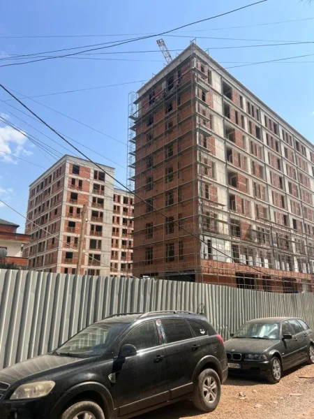 Tirane, shitet apartament 2+1 Kati 2, 89 m² 115.830 € (aos construction)