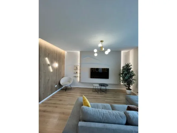 Durres, shitet apartament 1+1+Ballkon Kati 7, 95 m² 290.000 € (VILLGA,DURRES)