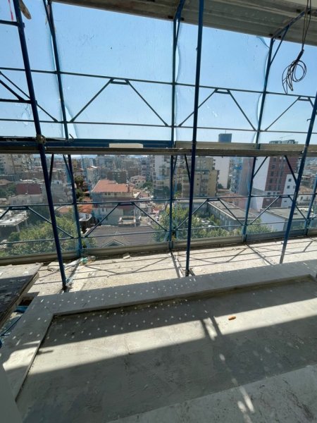 Tirane, shitet apartament 2+1+Ballkon Kati 7, 105 m² 263.000 € (OBERON PRANE DISPANCERISE)