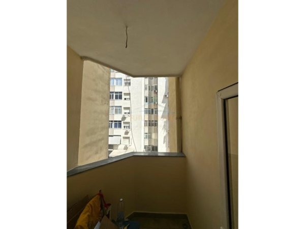 Tirane, shitet apartament 2+1 Kati 3, 121 m² 270.000 € (Komuna e Parisit)