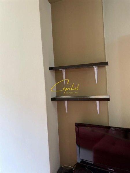 Tirane, jepet me qera apartament 1+1 Kati 3, 75 m² 420 € (FRESKU)