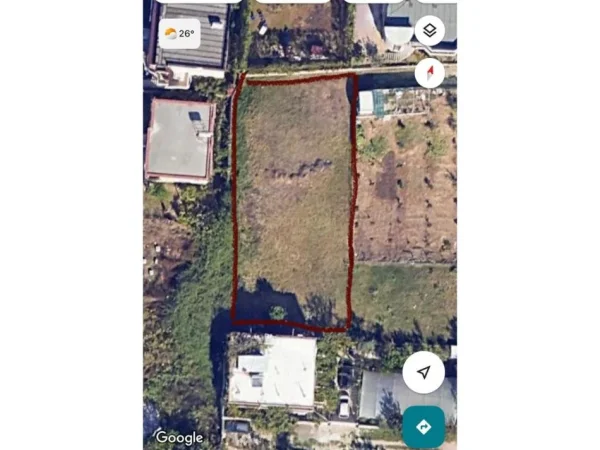 Tirane, shitet toke , 500 m² 89.000 € (Sauk)