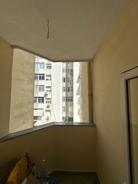 Tirane, shitet apartament 2+1 Kati 3, 121 m² 270.000 € (Rruga Medar Shylla)