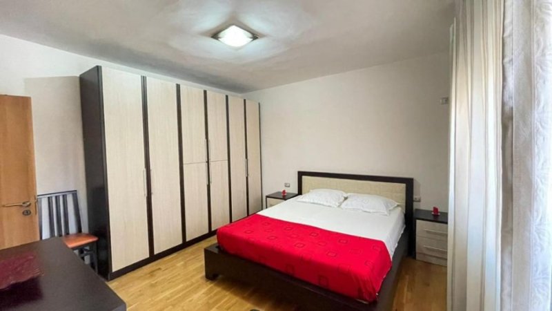 Tirane, jepet me qera nga Pronari, pa-komision apartament 2+1+Ballkon Kati 3, 60 m² 550 € (Rruga Elbasanit)