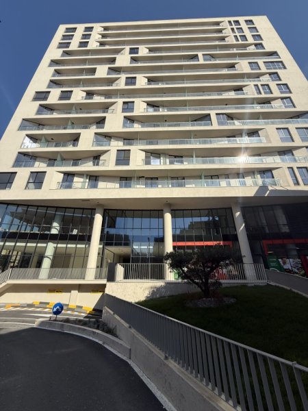 Tirane, shitet apartament 1+1+Ballkon Kati 7, 75 m² 165.000 € (Mine Peza Golden Tower Gati Per Banim)
