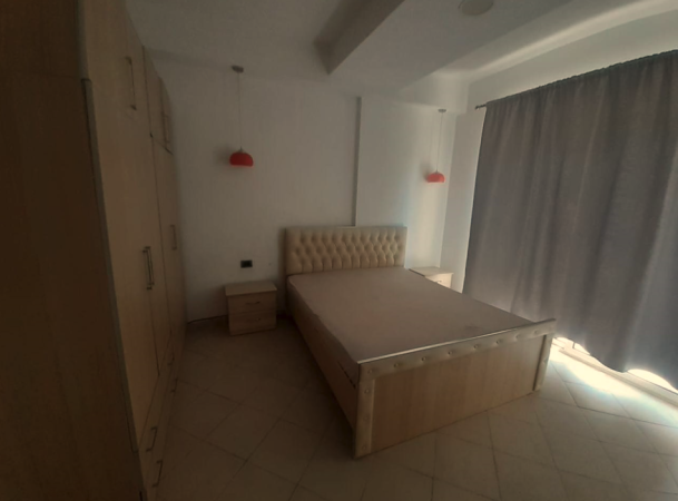 Tirane, shes apartament 1+1+Ballkon Kati 1, 70 m² 74.500 € (Fresku)