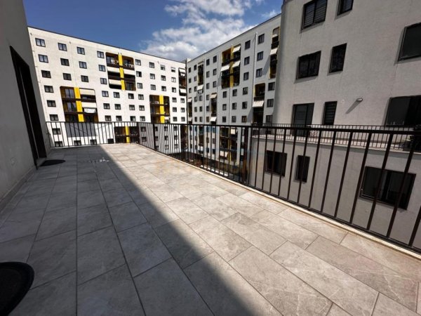Tirane, jepet me qera apartament 2+1+Ballkon Kati 5, 135 m² 650 € (Grand Gallery)