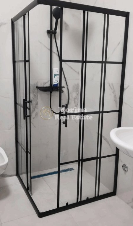 Tirane, jepet me qera apartament 1+1 Kati 9, 74 m² 550 € (Astir)