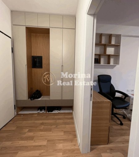 Tirane, jepet me qera apartament 1+1 Kati 9, 74 m² 550 € (Astir)