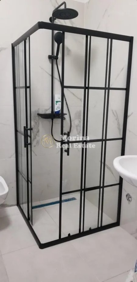 Tirane, jepet me qera apartament 1+1 Kati 9, 74 m² 550 € (Astir)