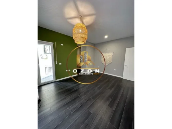 Tirane, shitet apartament 1+1 Kati 2, 64 m² 178.000 € 