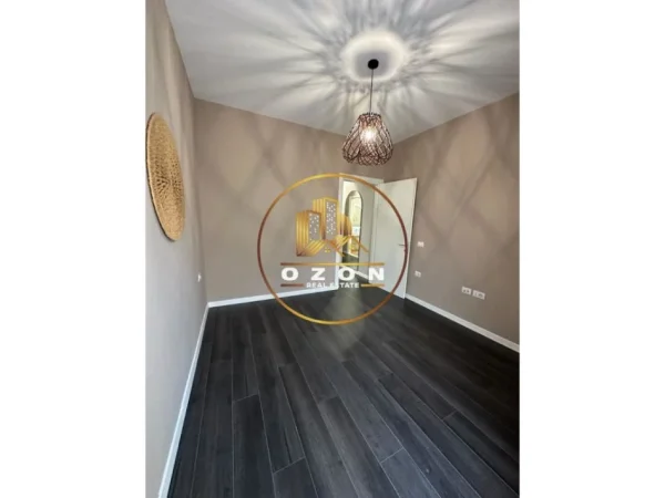 Tirane, shitet apartament 1+1 Kati 2, 64 m² 178.000 € 