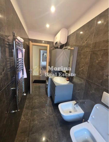 Tirane, jepet me qera apartament 2+1 Kati 5, 115 m² 750 € (Astir)