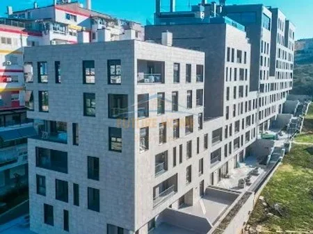 Tirane, shitet apartament 2+1+2+Ballkon Kati 1, 130 m² 279.500 € (Kopshti Zoologjik)