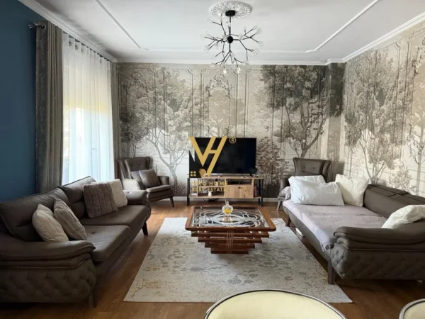 Tirane, shitet apartament 2+1+Ballkon Kati 2, 123 m² 300.000 € (XHAMIA, KOPSHTI BOTANIK)