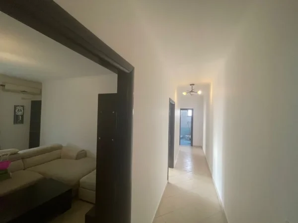 Tirane, shitet apartament 2+1+Ballkon Kati 7, 90 m² 130.000 € 