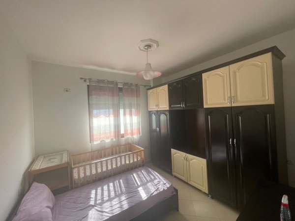 Tirane, shitet apartament 2+1+Ballkon Kati 7, 90 m² 130.000 € 